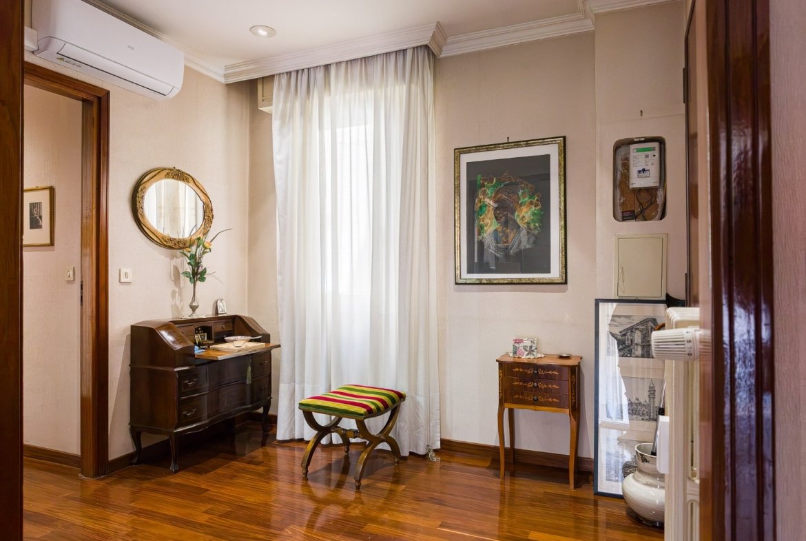 C.ne Ostiense ad. Air Terminal – 4 locali € 489000