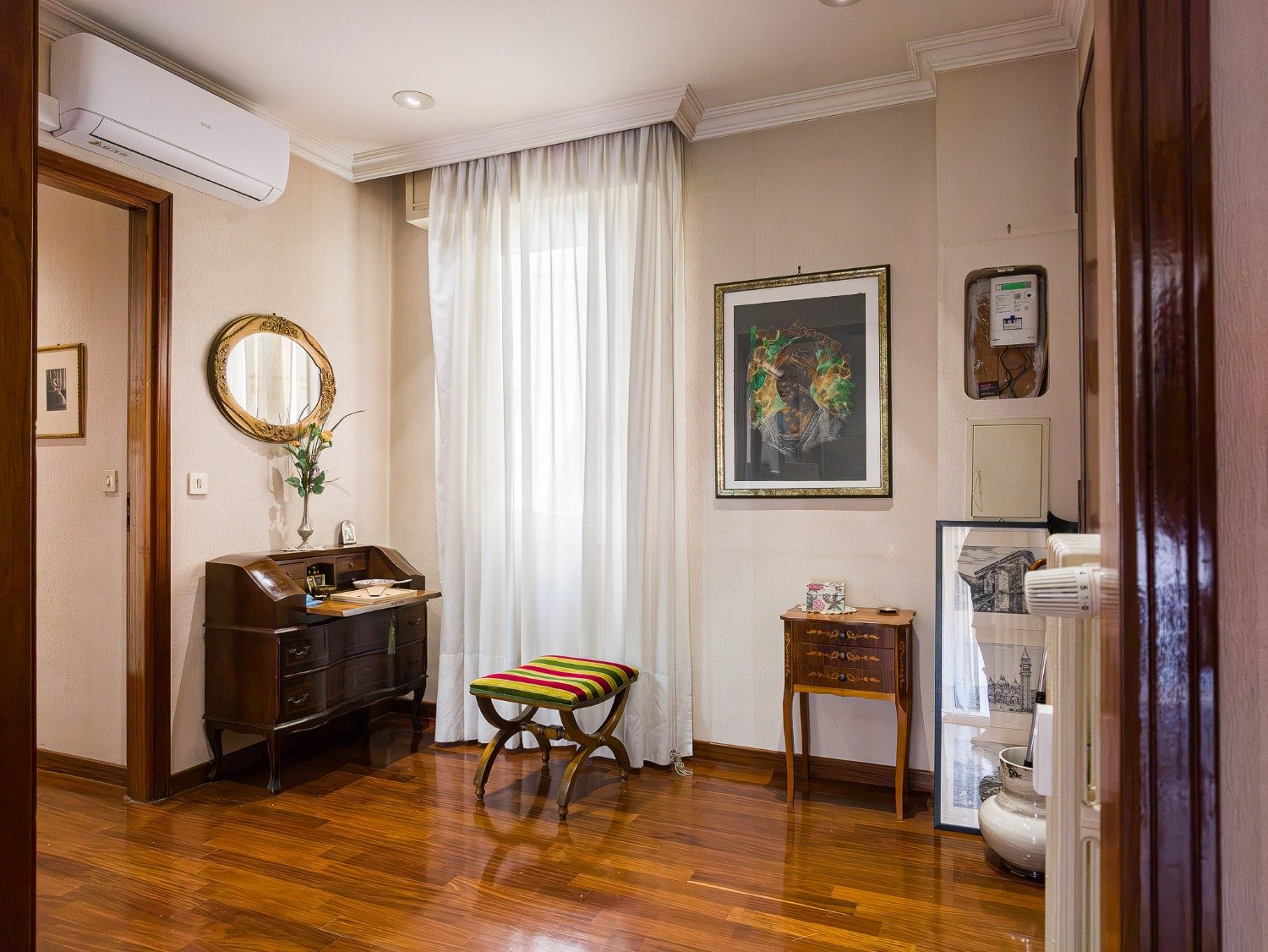 113-3026818-1 C.ne Ostiense ad. Air Terminal – 4 locali € 489000
