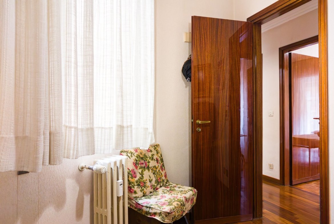 C.ne Ostiense ad. Air Terminal – 4 locali € 489000