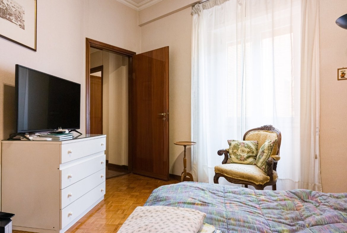 C.ne Ostiense ad. Air Terminal – 4 locali € 489000