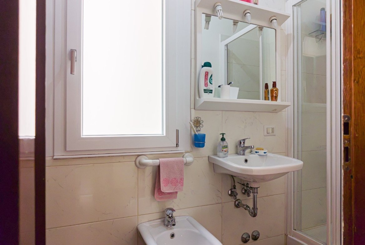 C.ne Ostiense ad. Air Terminal – 4 locali € 489000