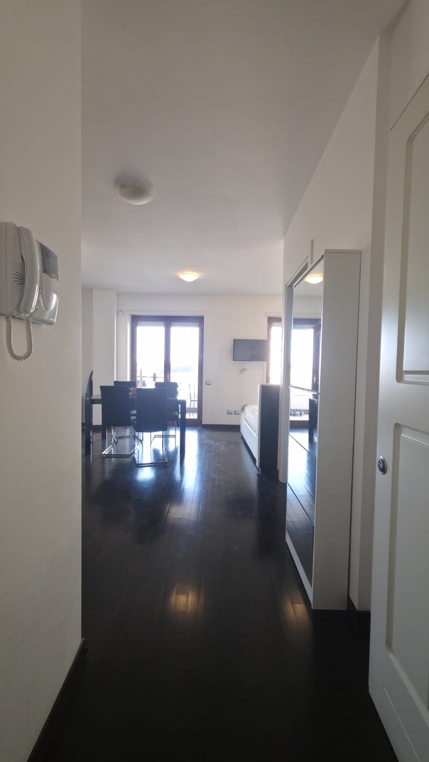 113-3049334-1 FONTE LAURENTINA – 1 locali € 159.000 T104