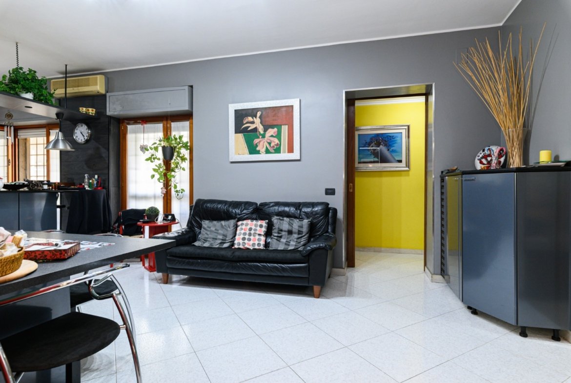 Eur Torrino SUD – 5 locali € 575000 T505