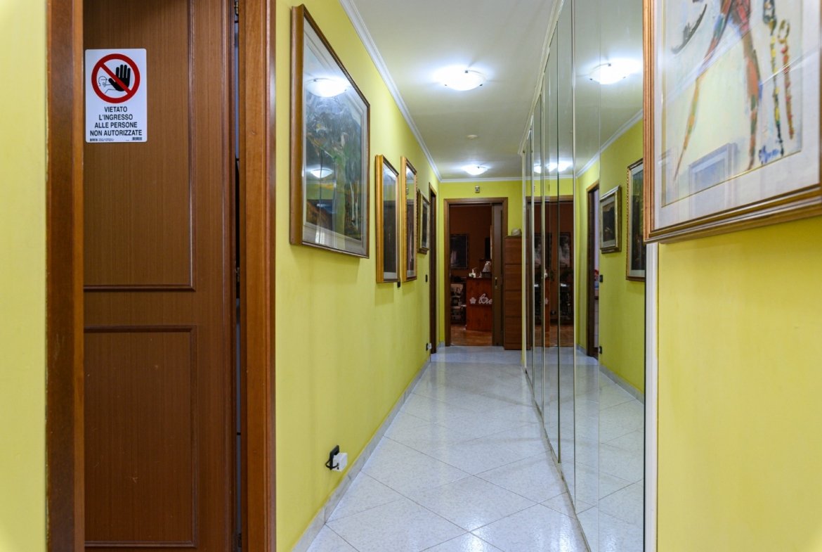 Eur Torrino SUD – 5 locali € 575000 T505
