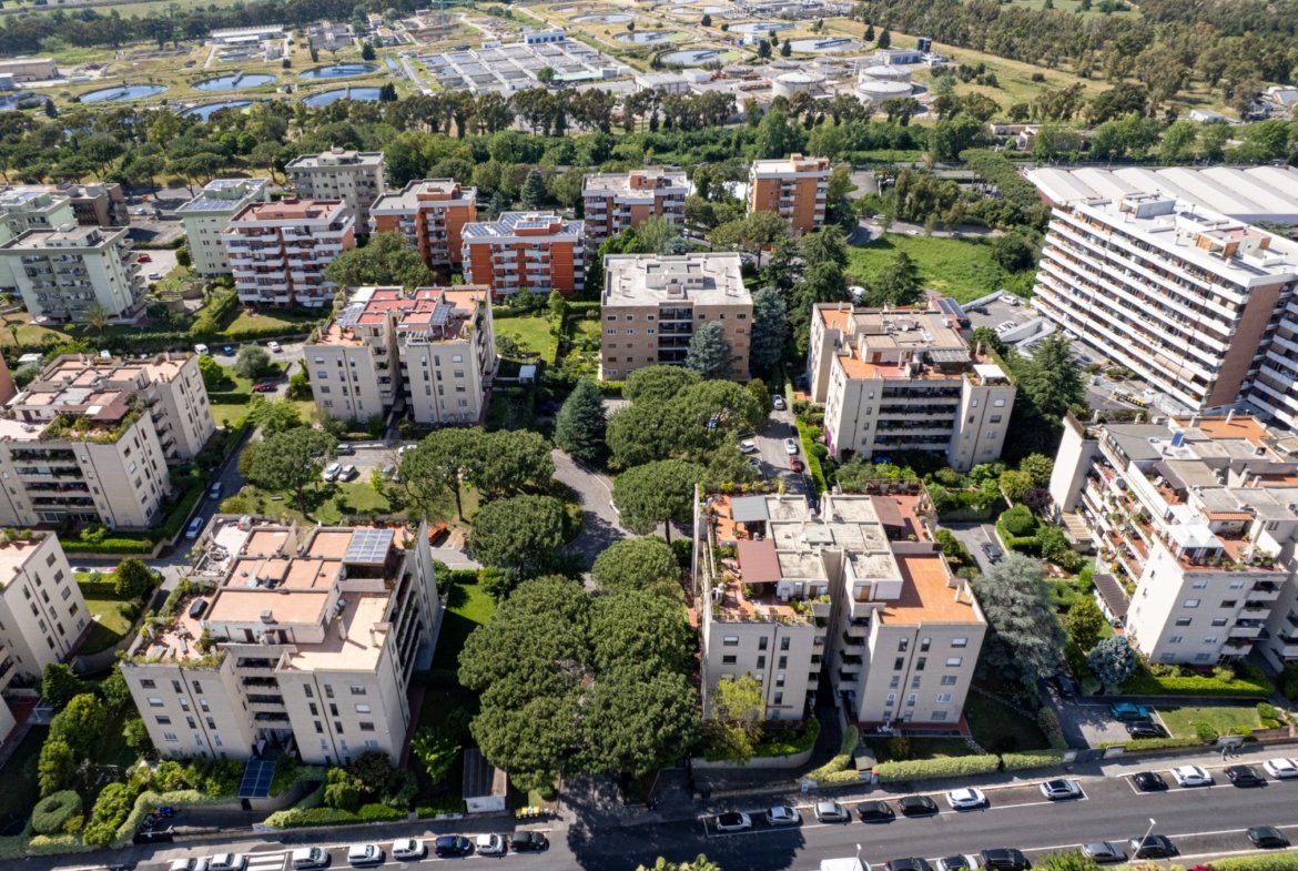 Eur Torrino SUD – 5 locali € 575000 T505