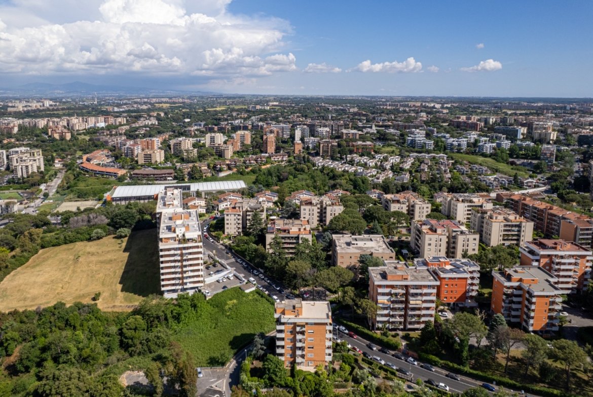 Eur Torrino SUD – 5 locali € 575000 T505