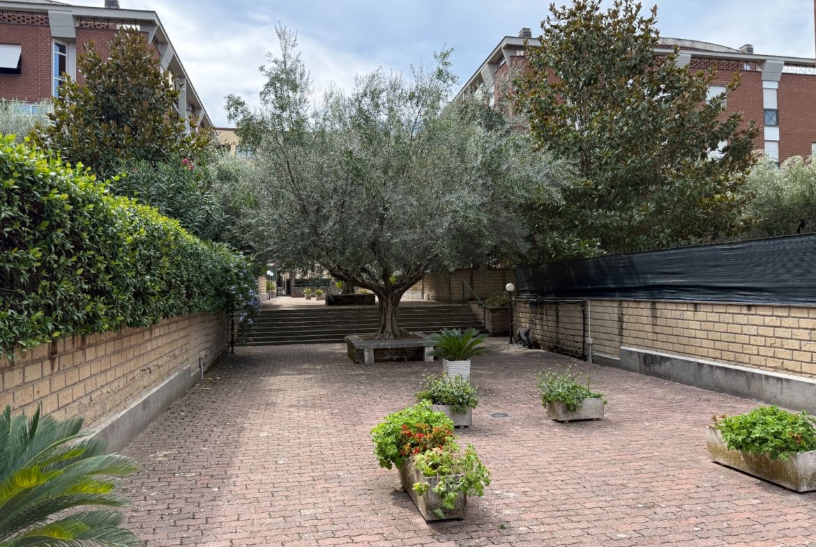 Zanetta – QUADRILOCALE con GIARDINO – € 379.000 – T408