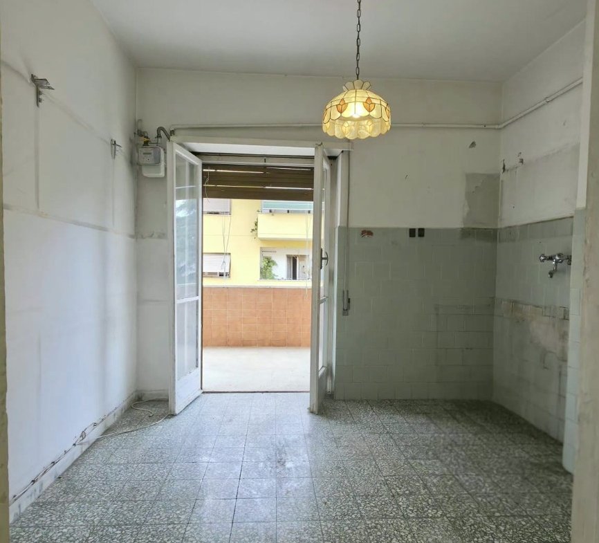 Tuscolana – 2 locali € 249.000 T210