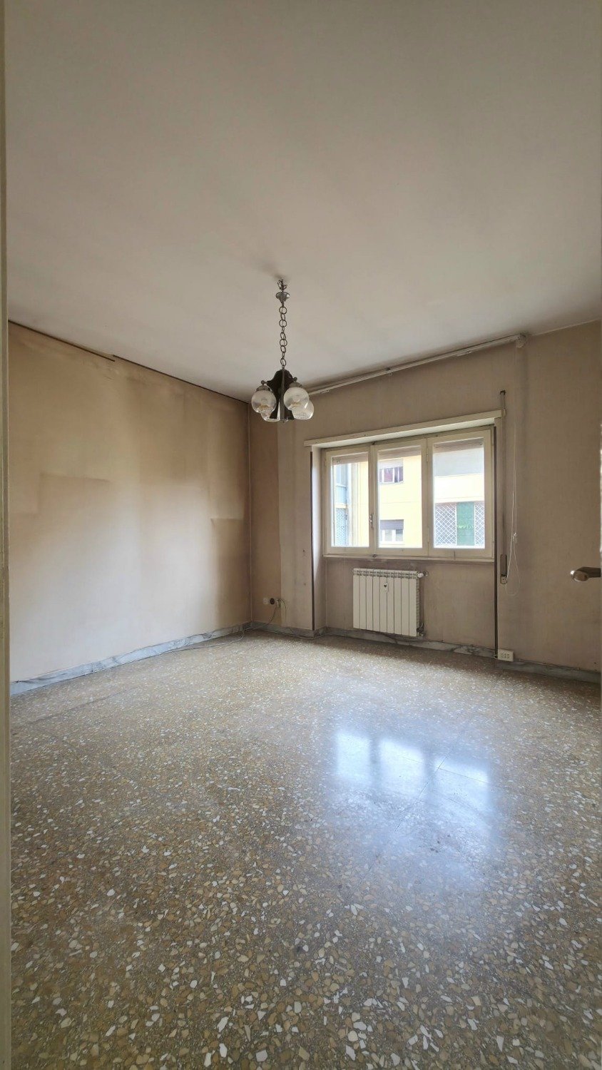 113-3083934-1 Tuscolana – 2 locali € 249.000 T210