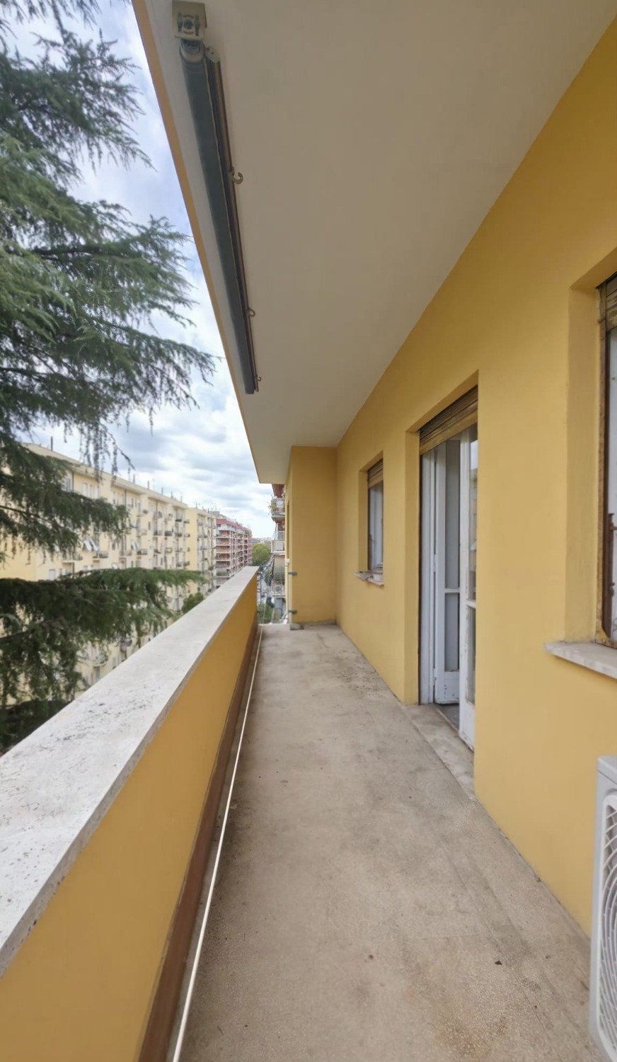 113-3083941-1 Tuscolana – 2 locali € 249.000 T210