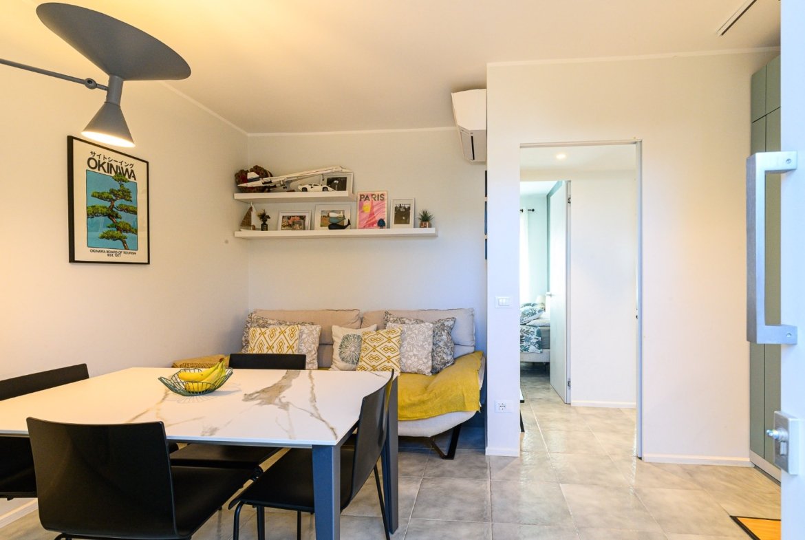 Fregene – TRILOCALE RISTRUTTURATO – € 319.000 – T302