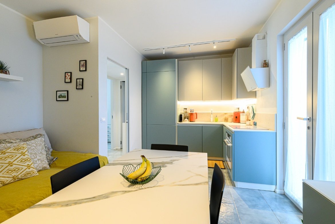 Fregene – TRILOCALE RISTRUTTURATO – € 319.000 – T302