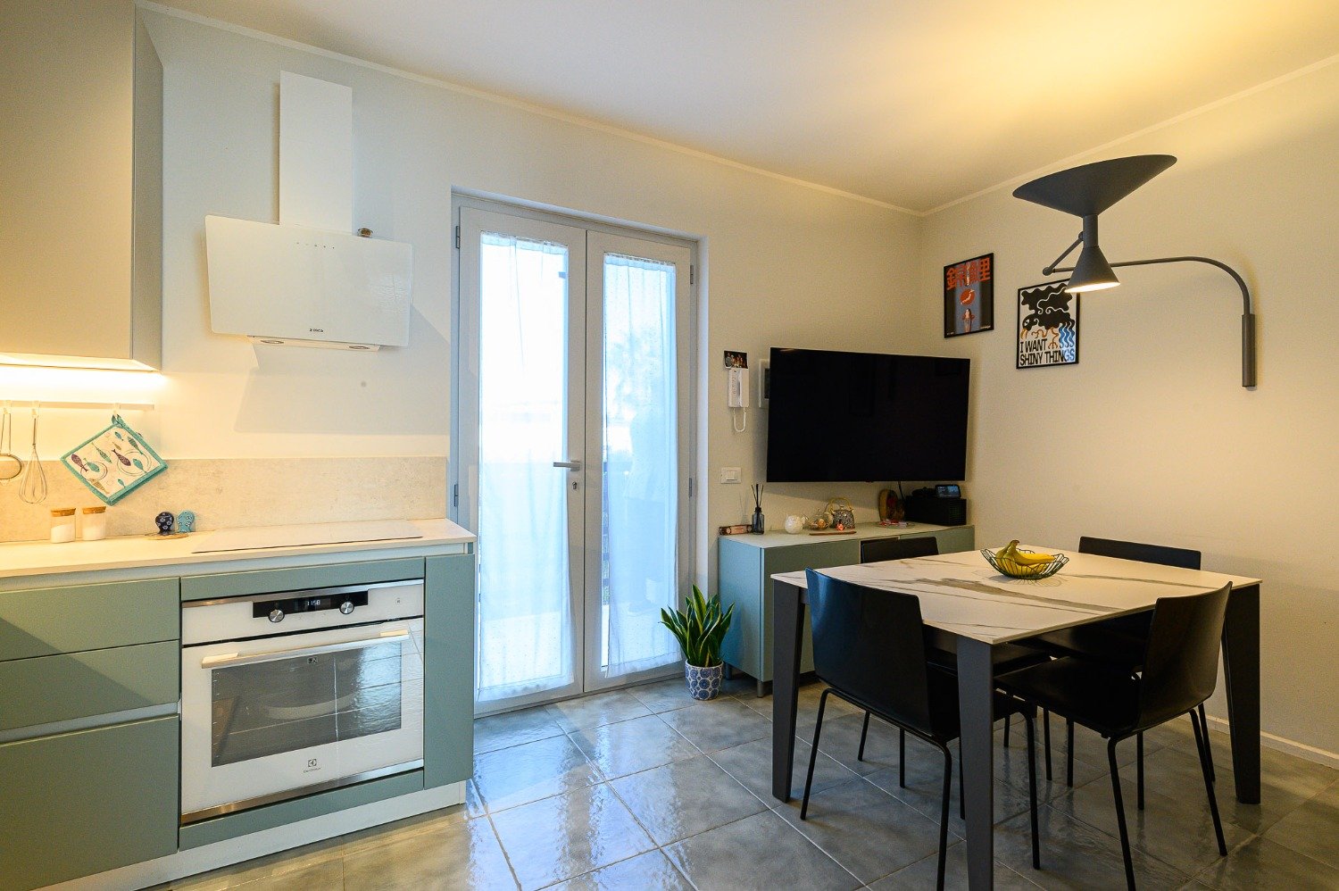 Fregene – TRILOCALE RISTRUTTURATO – € 319.000 – T302