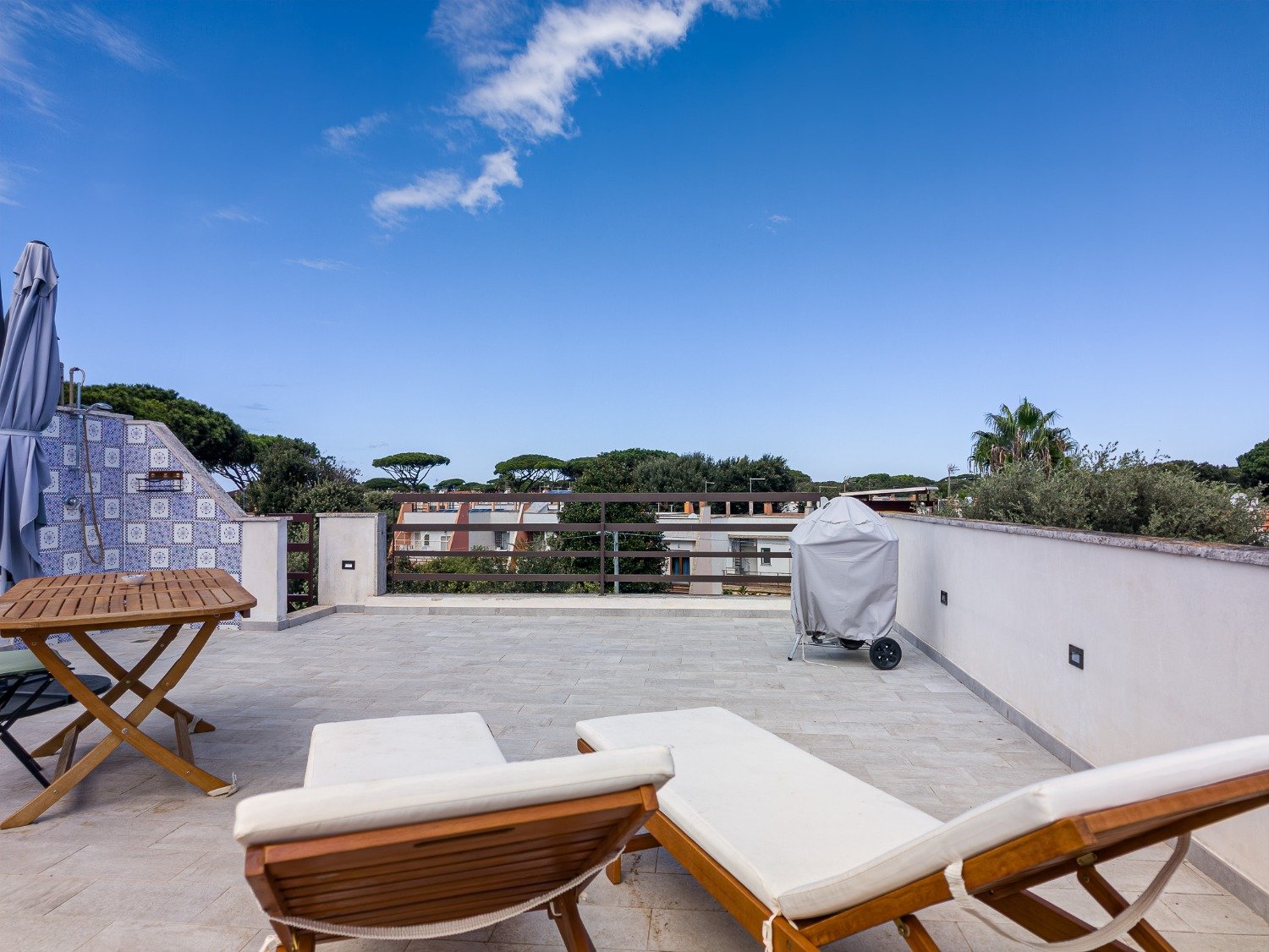 Fregene – TRILOCALE RISTRUTTURATO – € 319.000 – T302