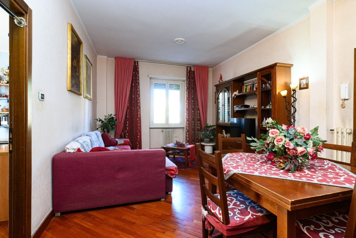 San Paolo ad. Metro – 3 locali � 275000 T324