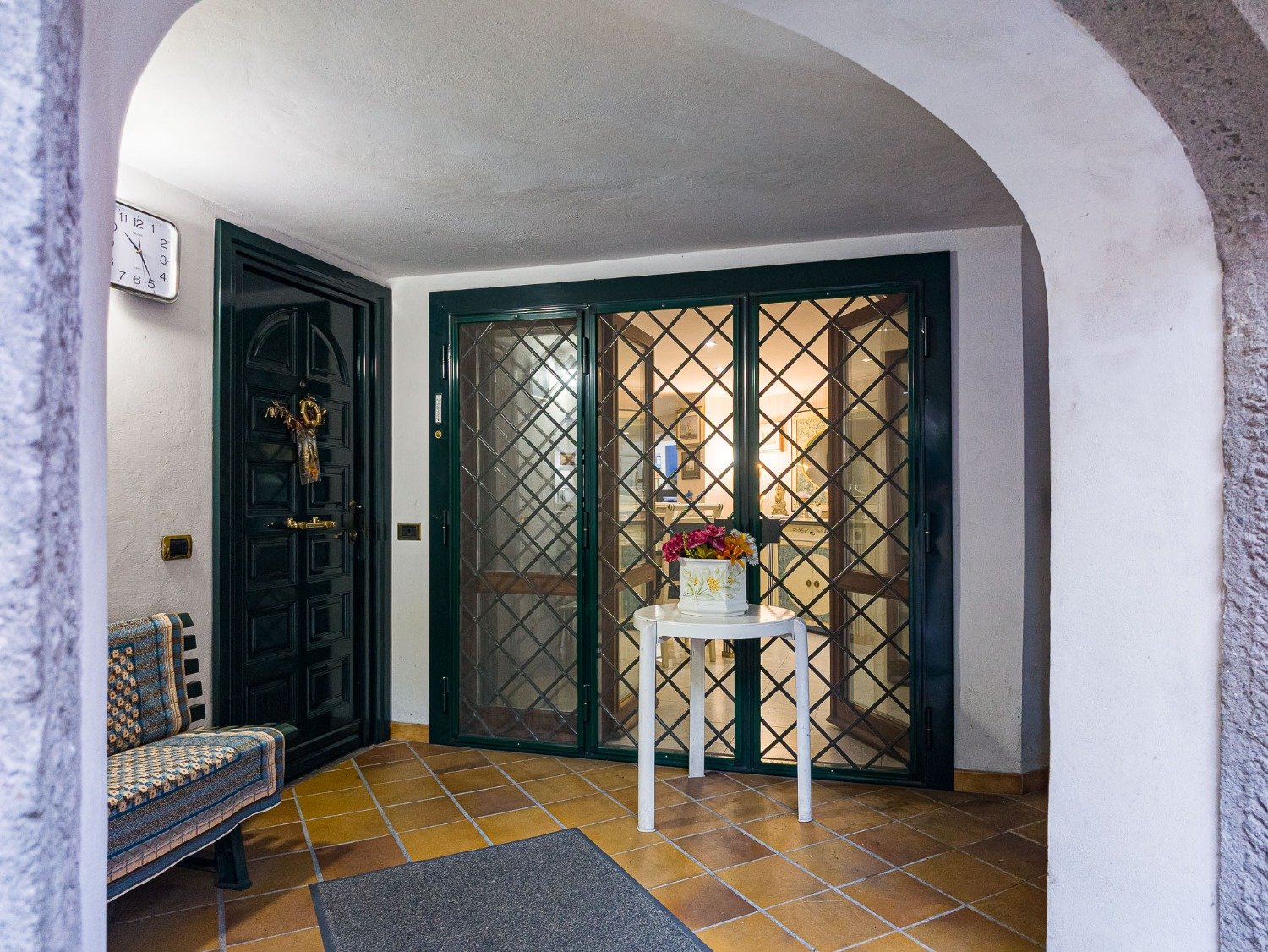 Eur Mostacciano – ESCLUSIVO – AMPIA METRATURA