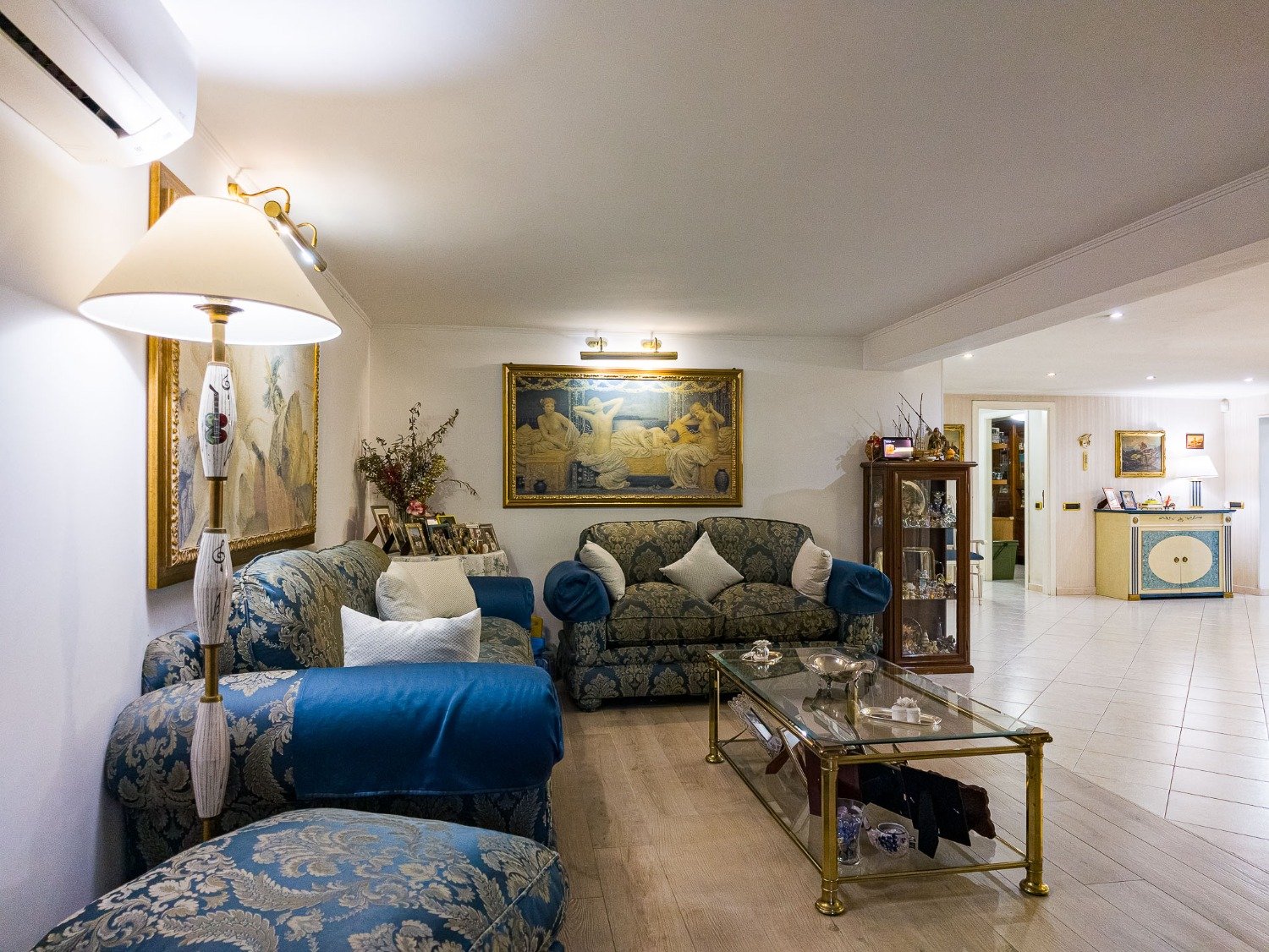 Eur Mostacciano – ESCLUSIVO – AMPIA METRATURA