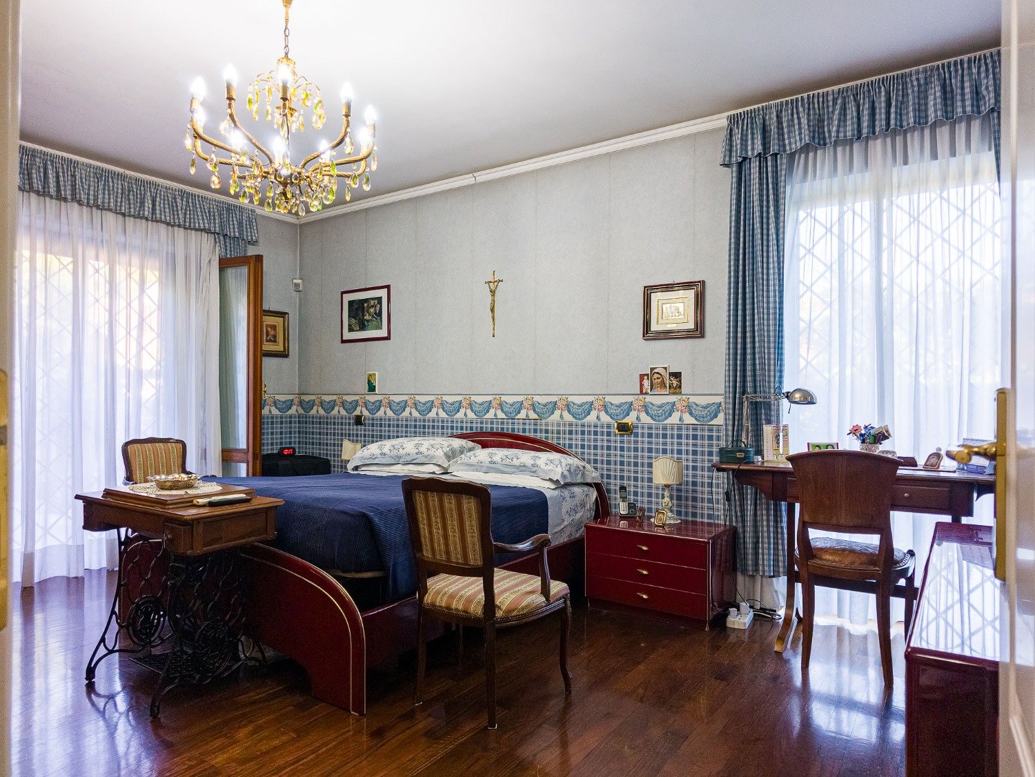 Eur Mostacciano – ESCLUSIVO – AMPIA METRATURA