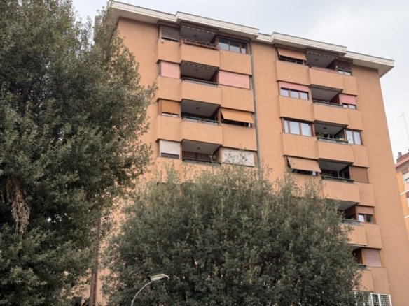 Baldo Degli Ubaldi – 4 locali € 449.000 T418