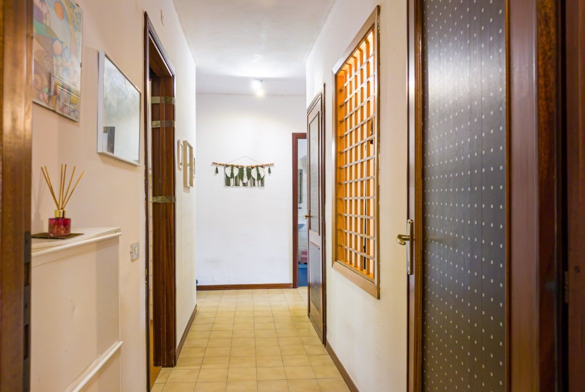 Tor De Cenci – ROTELLINI – € 249.000