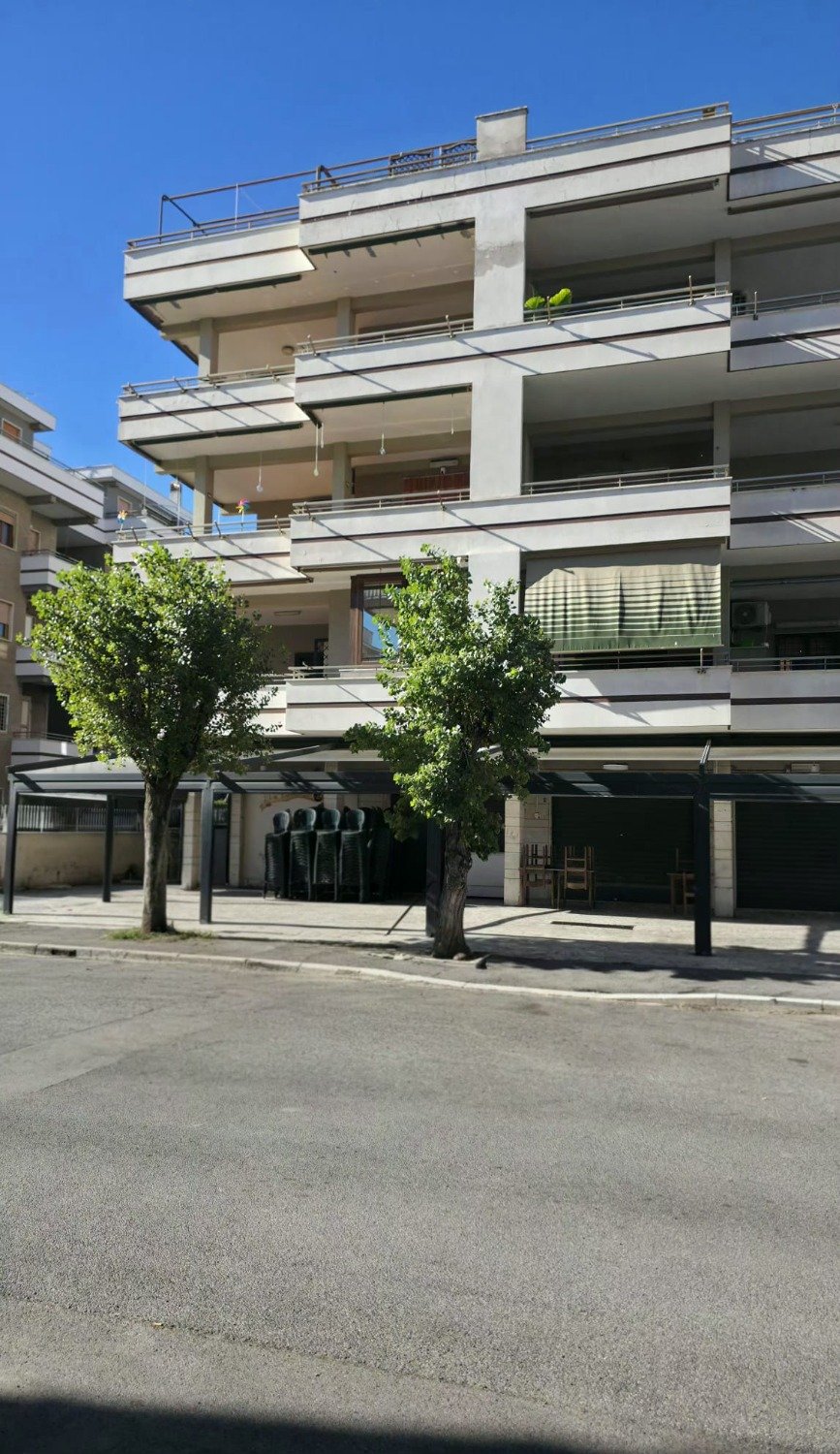 Pomezia – 2 locali € 159.000 T207