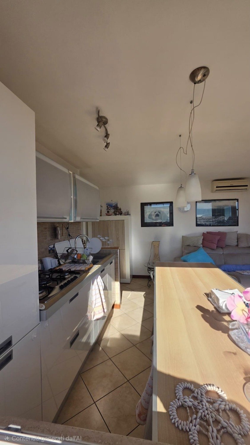 Pomezia – 2 locali € 159.000 T207
