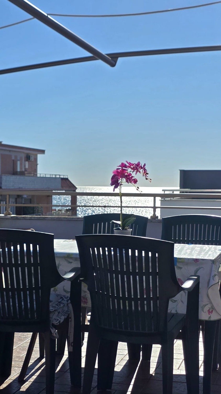Pomezia – 2 locali € 159.000 T207