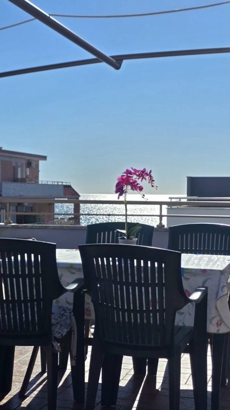 Pomezia – 2 locali € 159.000 T207