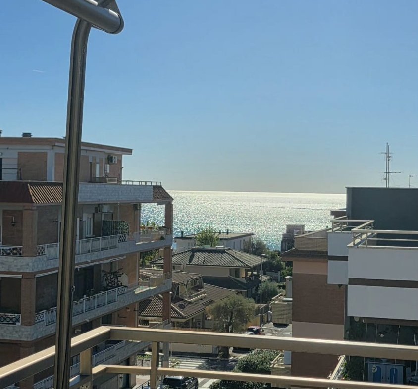 Pomezia – 2 locali € 159.000 T207