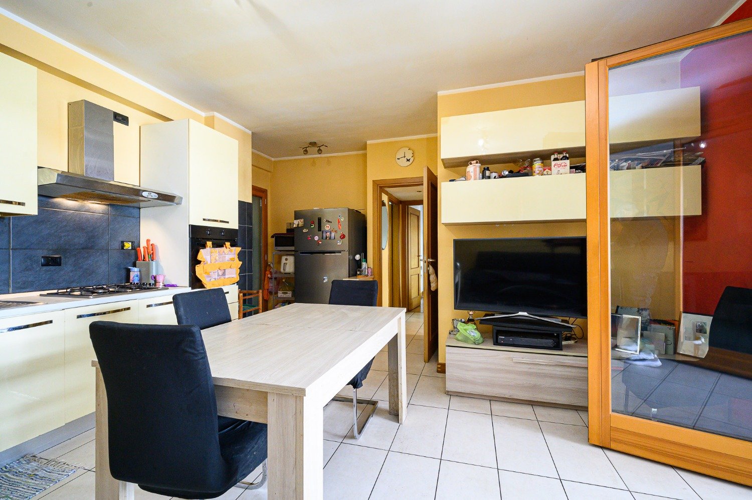 113-3114013-1 FONTE LAURENTINA – Ampio Trilocale con TERRAZZO e BOX