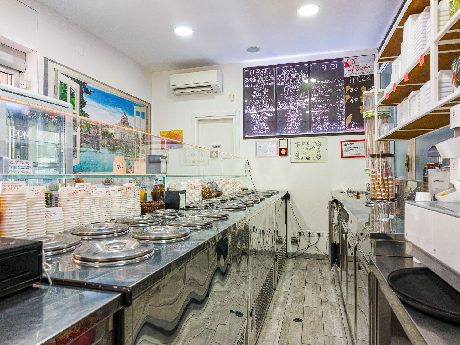 113-3116474-1 GREGORIO VII-GELATERIA con GIARDINO ESCLUSIVO-NO MURA