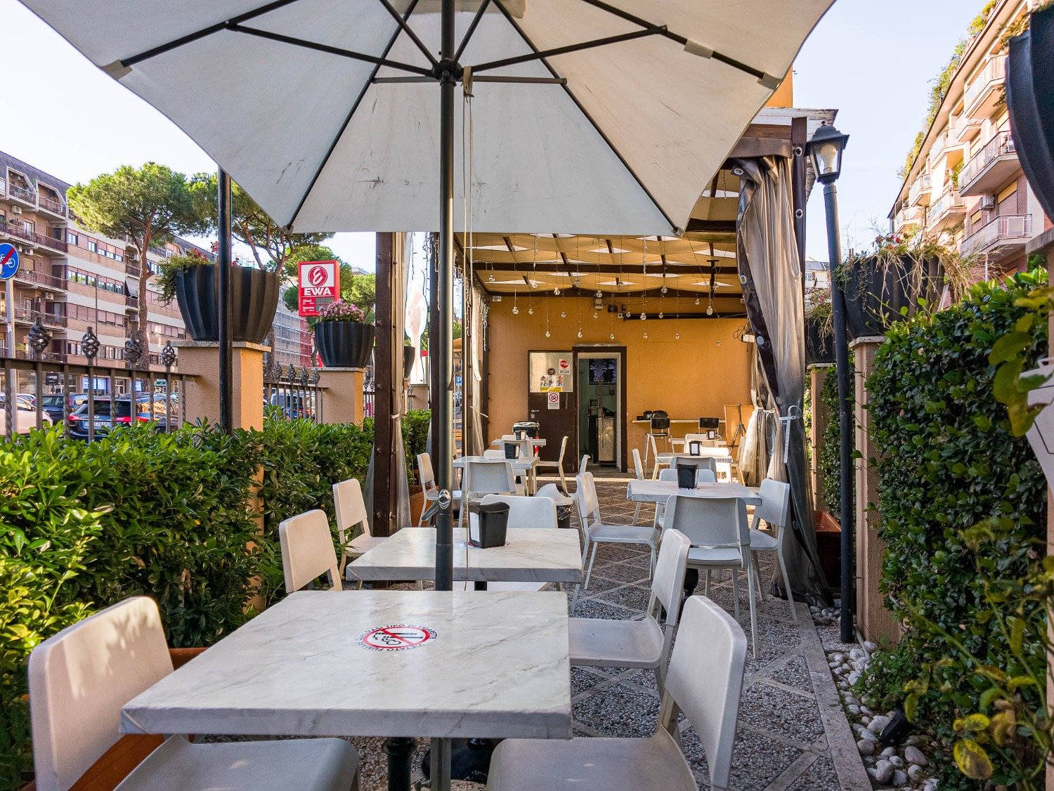 113-3116483-1 GREGORIO VII-GELATERIA con GIARDINO ESCLUSIVO-NO MURA