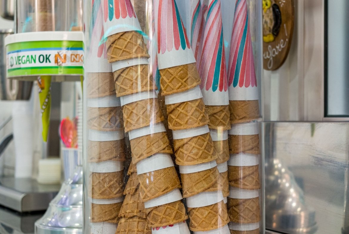 GREGORIO VII-GELATERIA con GIARDINO ESCLUSIVO-NO MURA