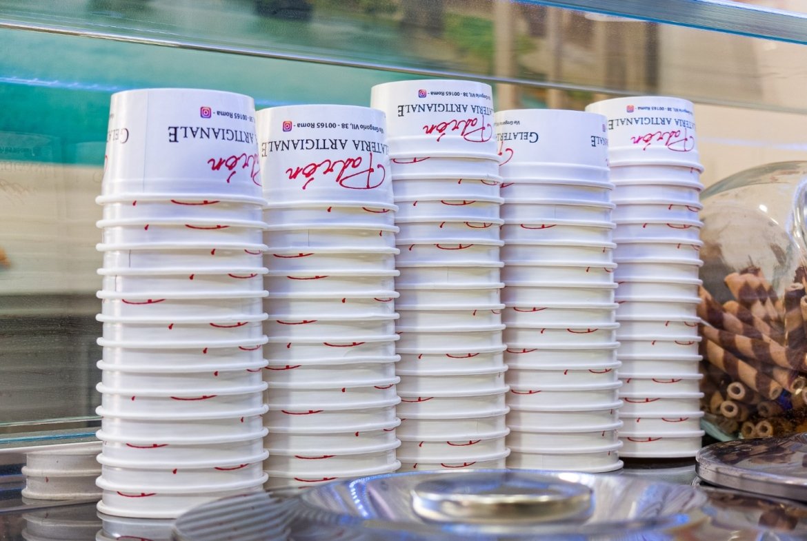 GREGORIO VII-GELATERIA con GIARDINO ESCLUSIVO-NO MURA